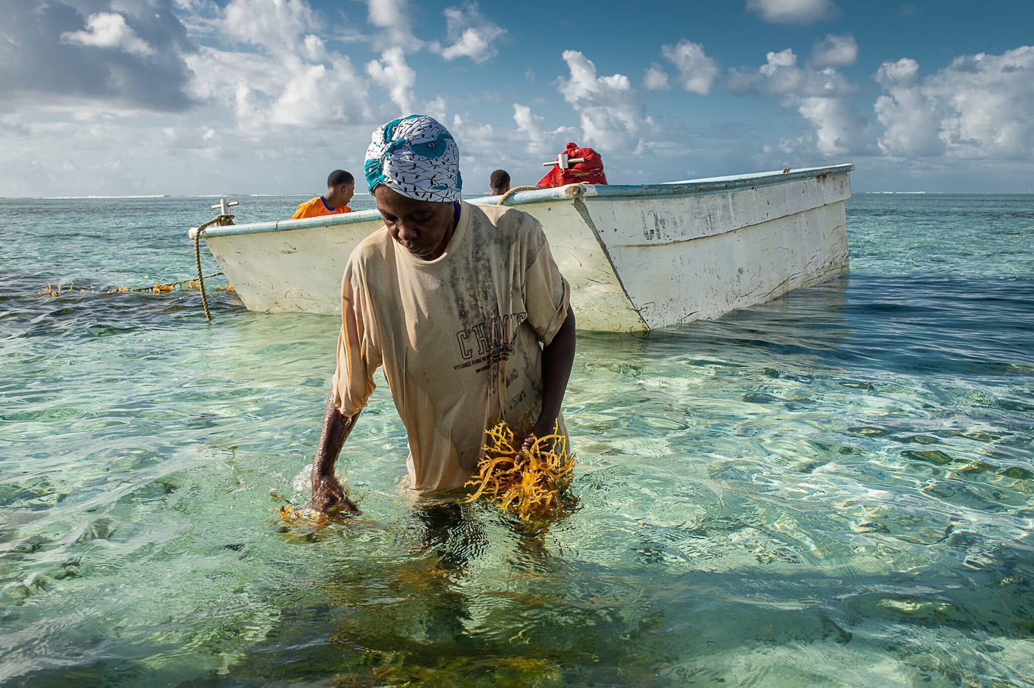 EarthShot_Madagascar_Viviane Rakotoarivony_ Ocean Farmers_-6